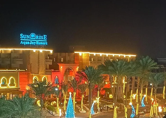 Üdülőközpont Luxury Pool & Free Private Beach, Close To Airport Gurdaka