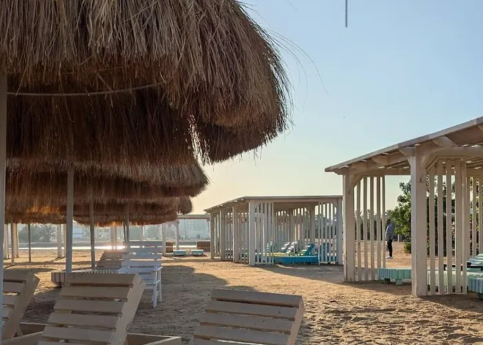 منتجع Luxury Pool & Free Private Beach, Close To Airport *